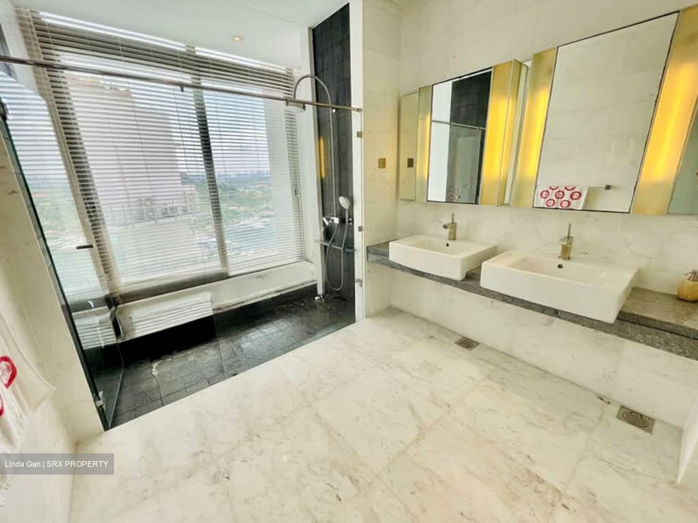 The Oceanfront @ Sentosa Cove (D4), Condominium #535166531